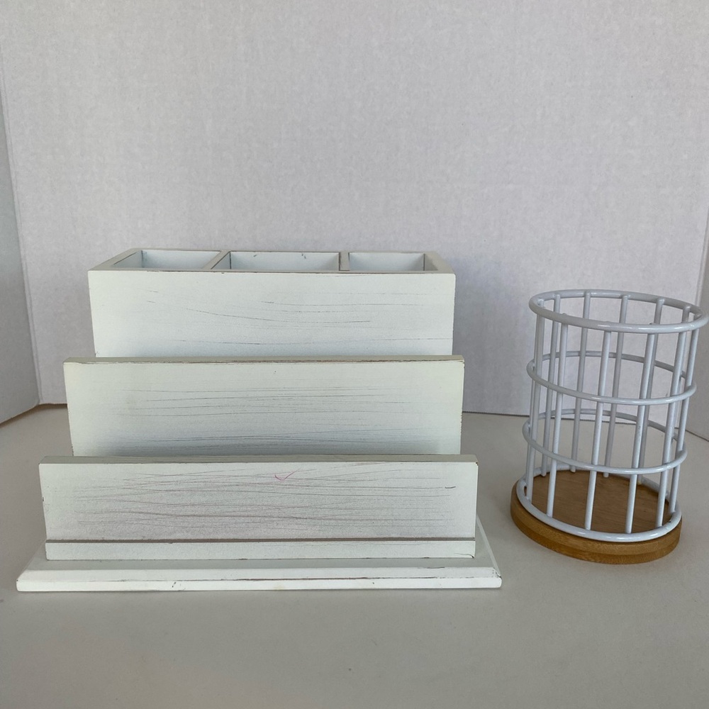 White Wooden Organizer Set